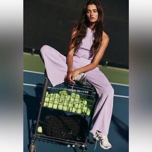 NWOT FREE PEOPLE MOVEMENT GO TO SET